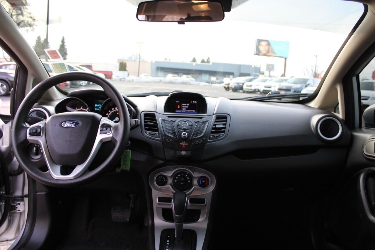 2019 Ford Fiesta SE 4dr Sedan